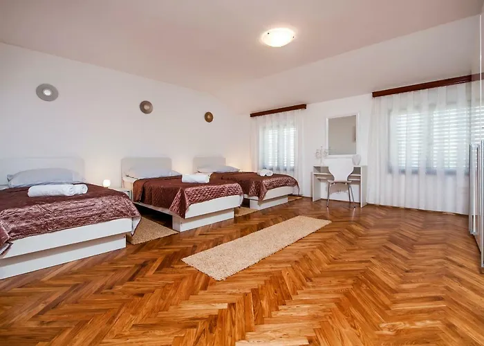 Apartment Valentina